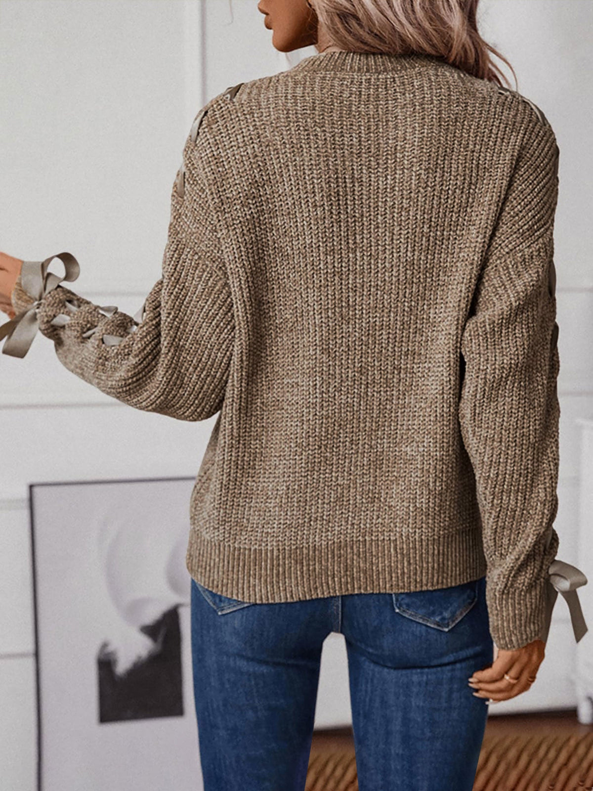 Marlowe | Women's Lace Trim Waffle Knit Sweatshirt