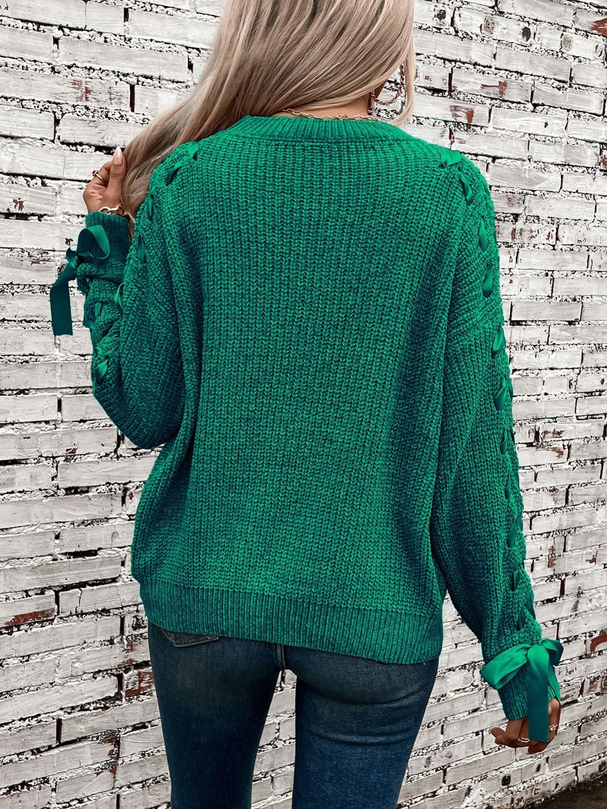 Marlowe | Women's Lace Trim Waffle Knit Sweatshirt